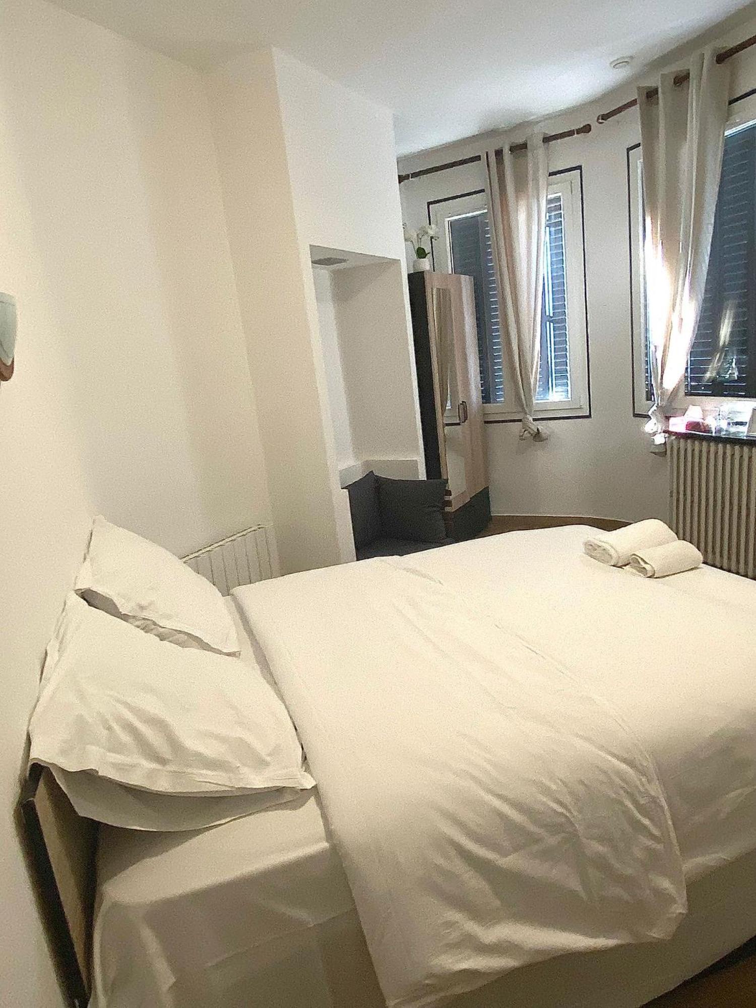 Hotel & Restaurant Isvara Breteuil 외부 사진
