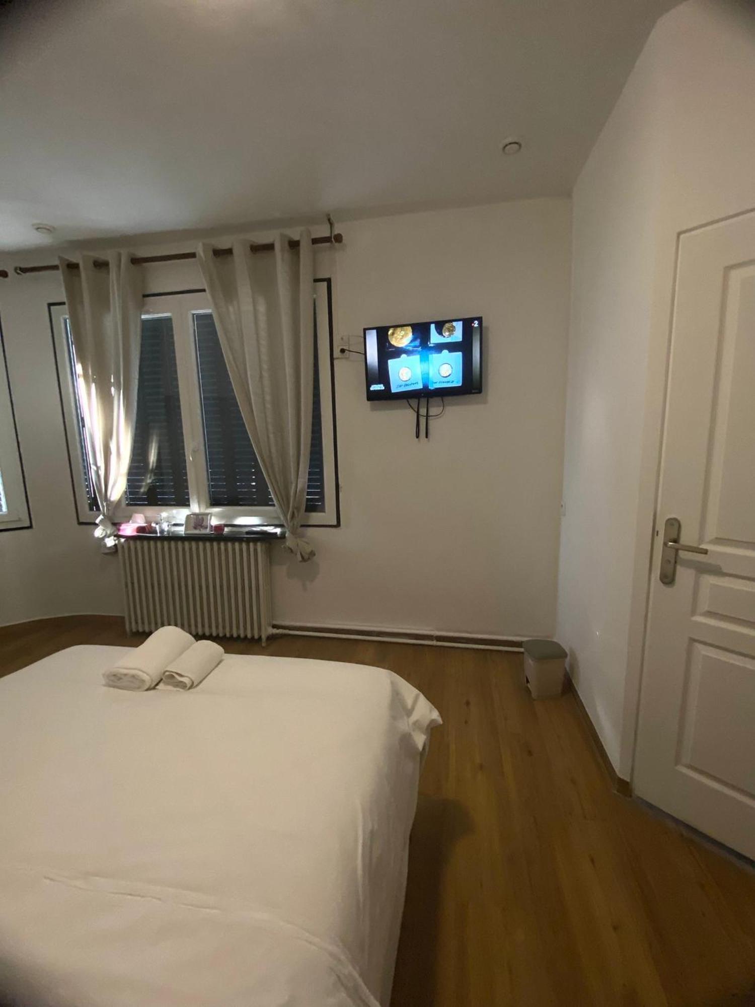 Hotel & Restaurant Isvara Breteuil 외부 사진
