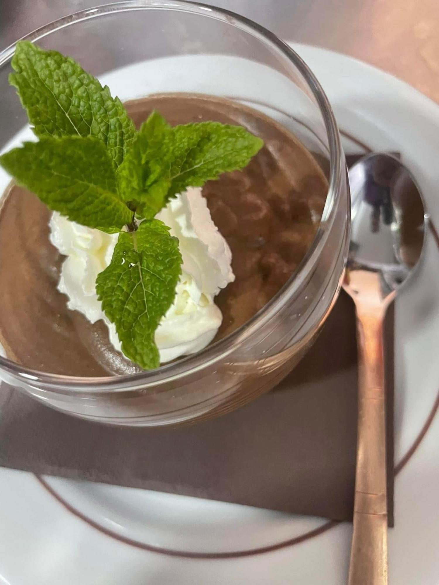 Hotel & Restaurant Isvara Breteuil 외부 사진